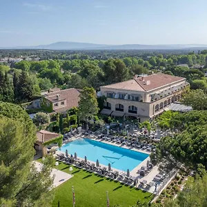 5* Hotel Le Vallon De Valrugues &
