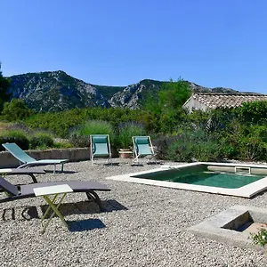 Des Genets Ferienhaus
